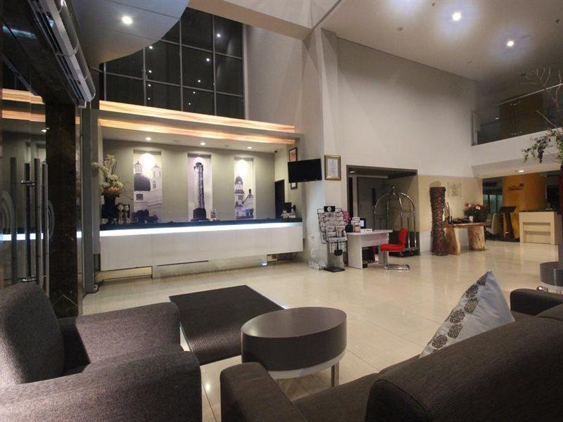 @Hom Semarang Simpang Lima Hotel Eksteriør billede
