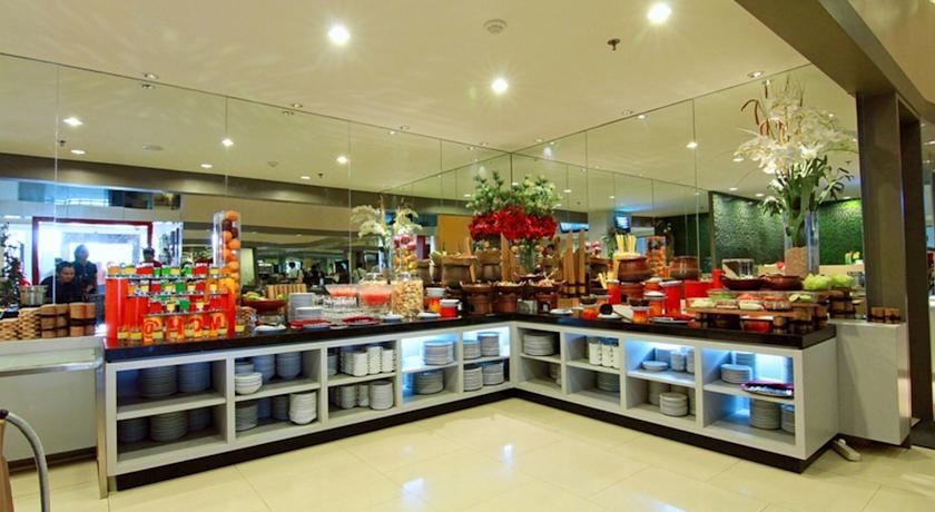 @Hom Semarang Simpang Lima Hotel Eksteriør billede